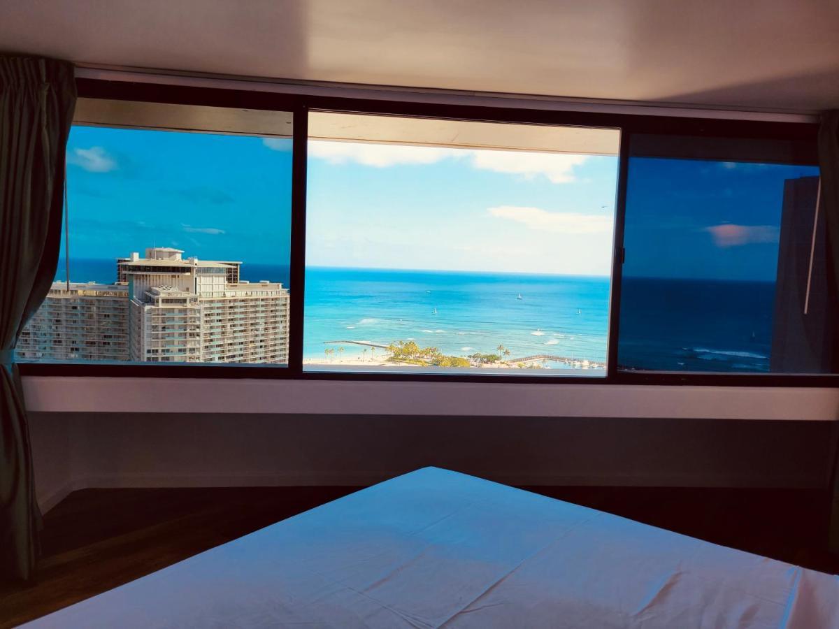 Апарт отель Waikiki High-Rise Sea View Free Parking Гонолулу Экстерьер фото